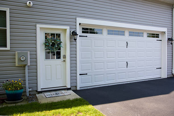24/7 Emergency Garage Door Roller Replacement experts in Amherst, VA